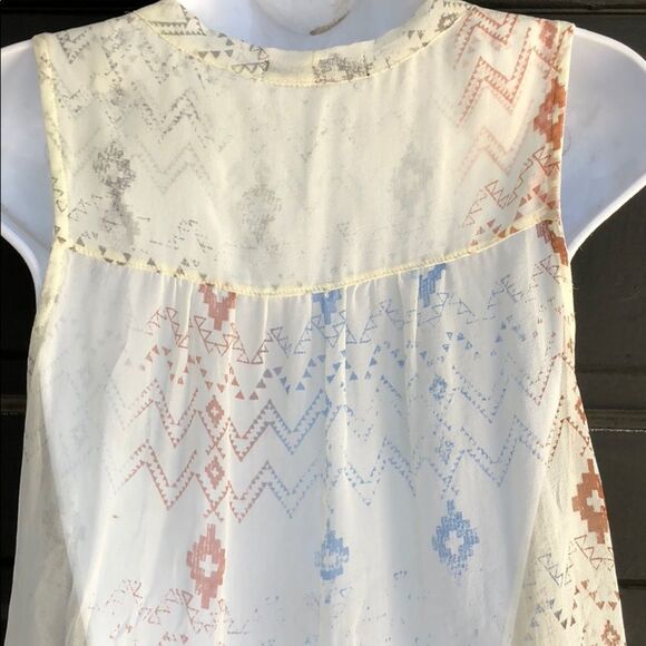 Gypsy 05‎ Sheer Silk Top - Picture 6 of 9